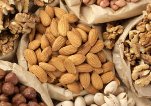 全自動(dòng)化堅(jiān)果、炒貨、顆粒包裝機(jī)